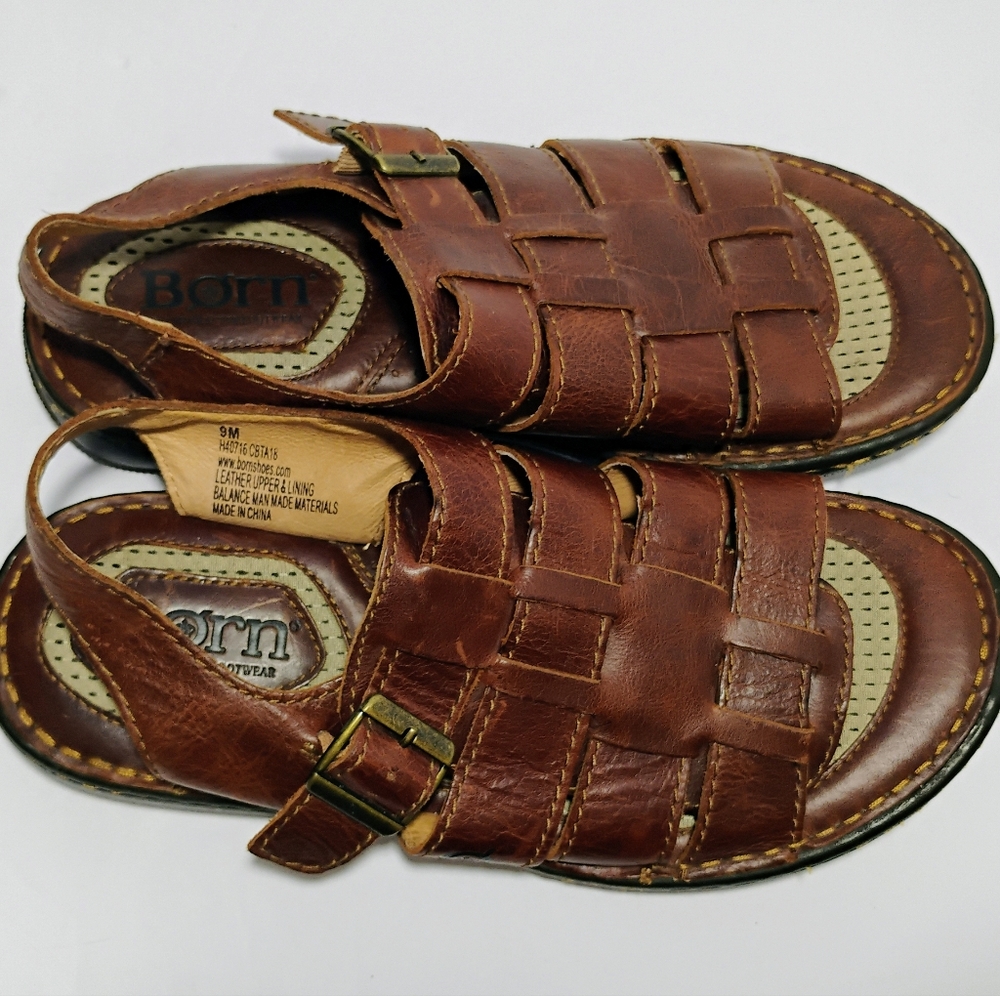 BORN Mens Fisherman Sandals Size 9M Brown Genuine Leather